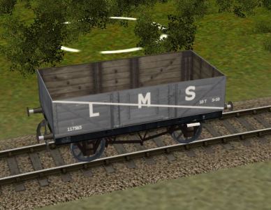 LMS 5 plank end door wagon pre 1937 livery