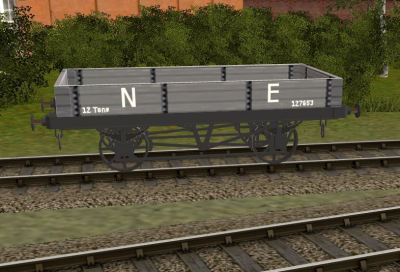 LNER 3 plank wagon in pre 1937 livery